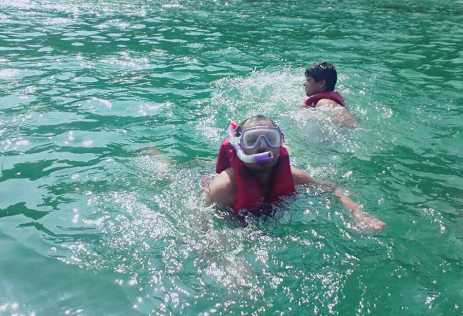 snorkeling in goa